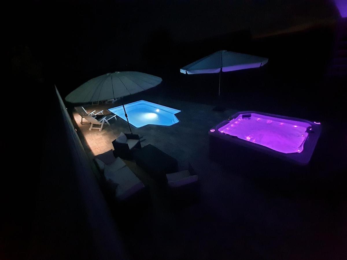 Kutjevo Yosefsfeld Bed & Breakfast エクステリア 写真